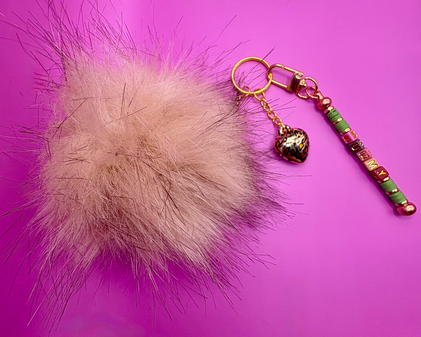 Beaded Keyring Keychain with Pendant - Colorful and Trendy Accessory for Keys and Handbags leopard print heart and mummy beads fluffy ball gift for mum