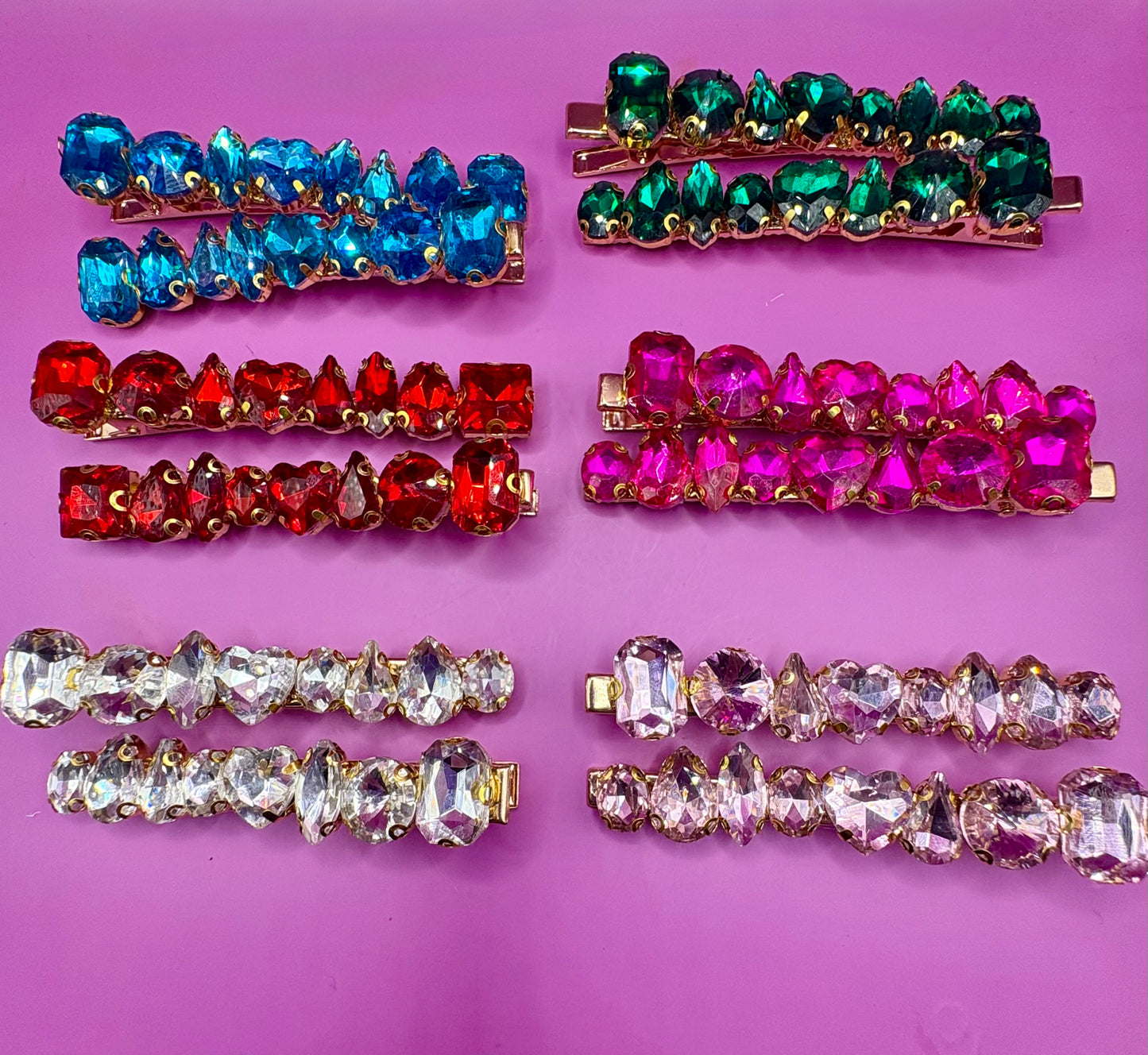 Elegant large gemstone hair slide, perfect for adding a touch of glamour to any hairstyle, ideal for special occasions or everyday fashion.