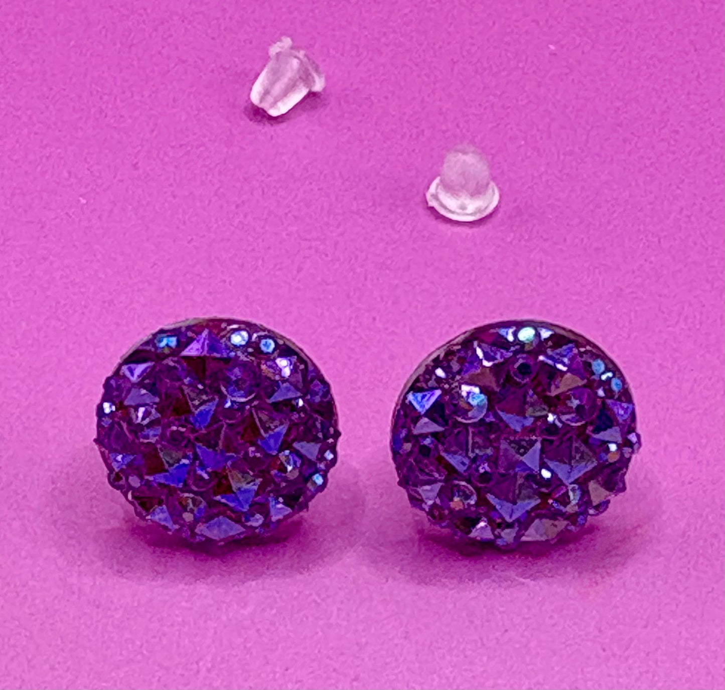 Dazzling purple Stud Earrings: Sparkling Round Crystal Design, Vibrant Color, Elegant Fashion Statement for Any Occasion, Perfect Gift Idea