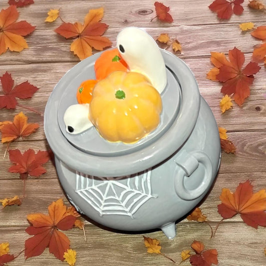 Enchanting Mini Cauldron Decor Perfect for Halloween Fall Displays