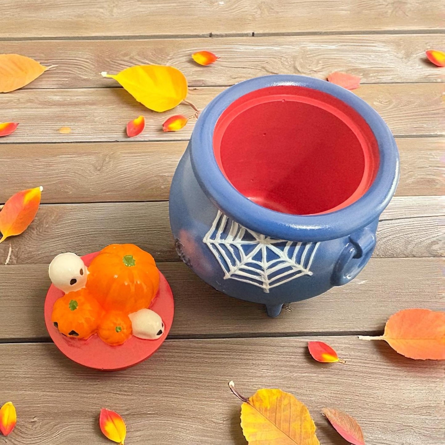 Enchanting Mini Cauldron Decor Perfect for Halloween Fall Displays