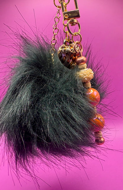 Beaded Keyring Keychain with Pendant - Stylish and Functional Accessory for Keys and Bags black and orange