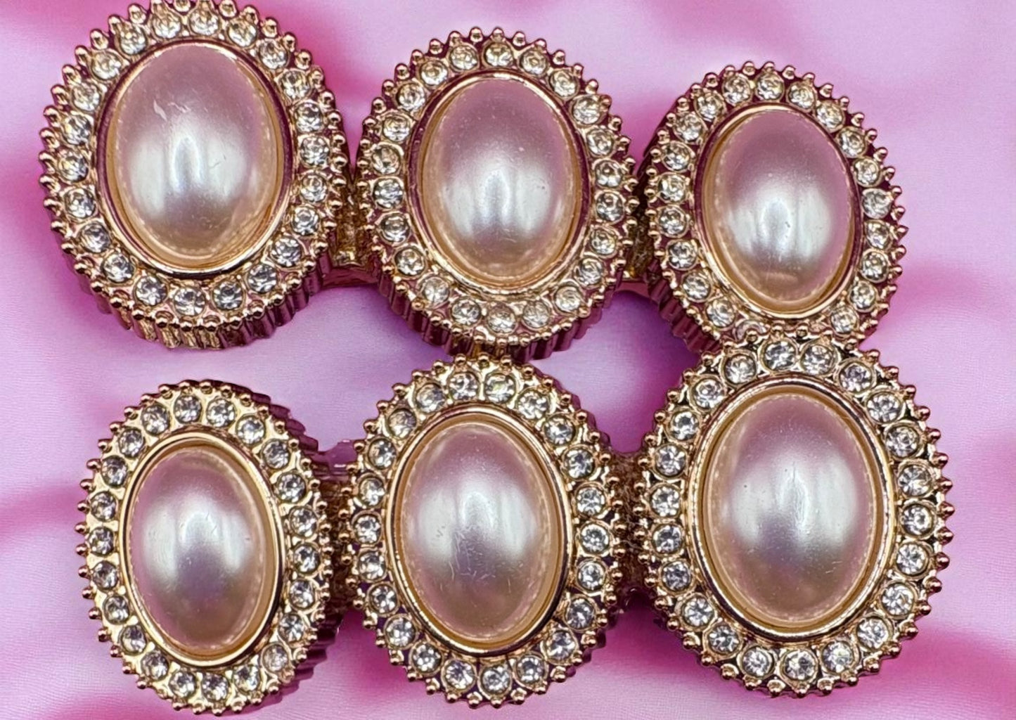 Silver pearlescent pearl style sparkly large pair of hair clips fashion clips slides flower rose heart