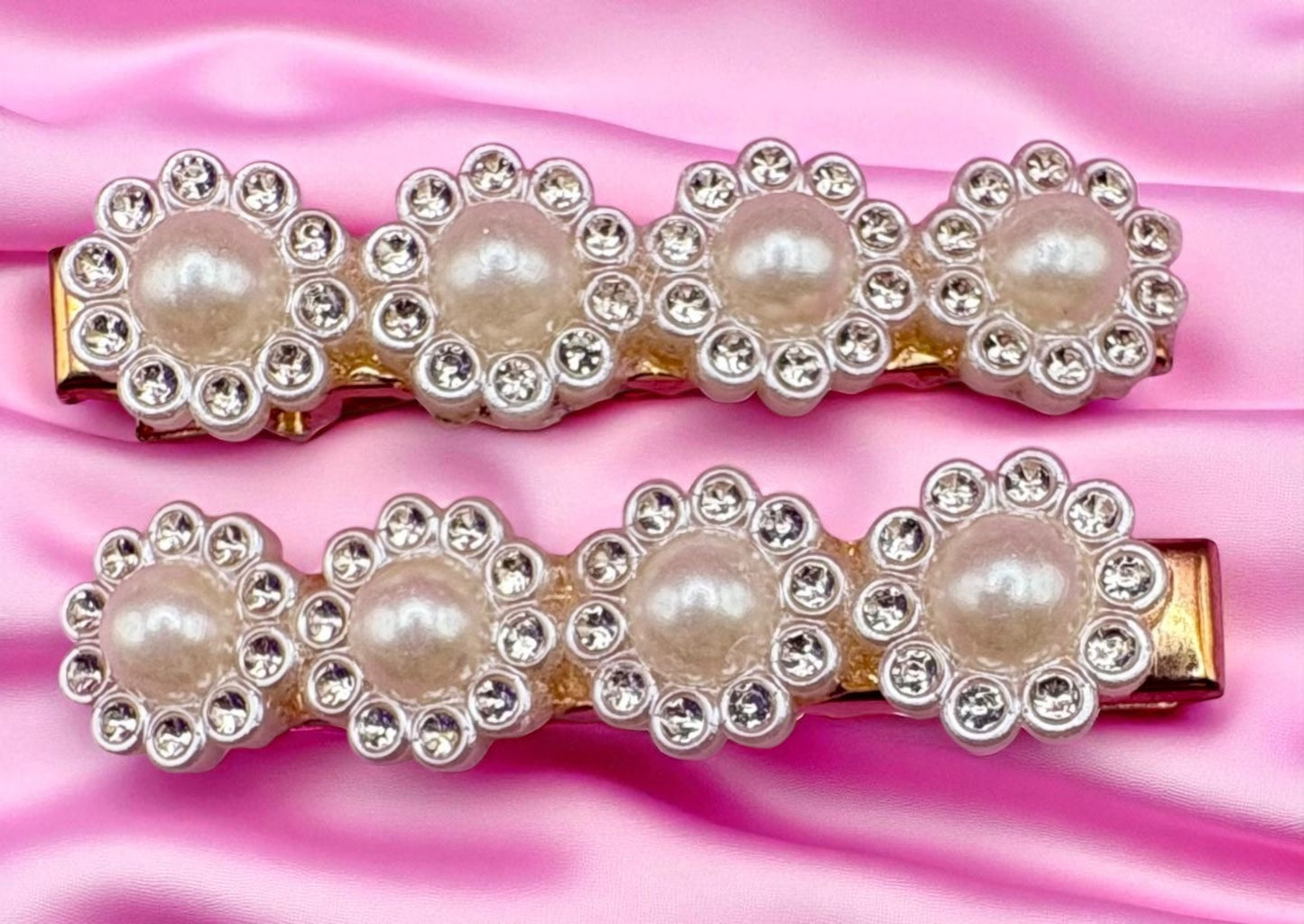 Silver pearlescent pearl style sparkly large pair of hair clips fashion clips slides flower rose heart