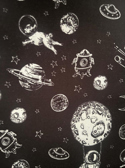 Handmade v shaped pillow case with pattern, pillow not included. Lots of prints available Polyester- silk satin feel softness, good for hair