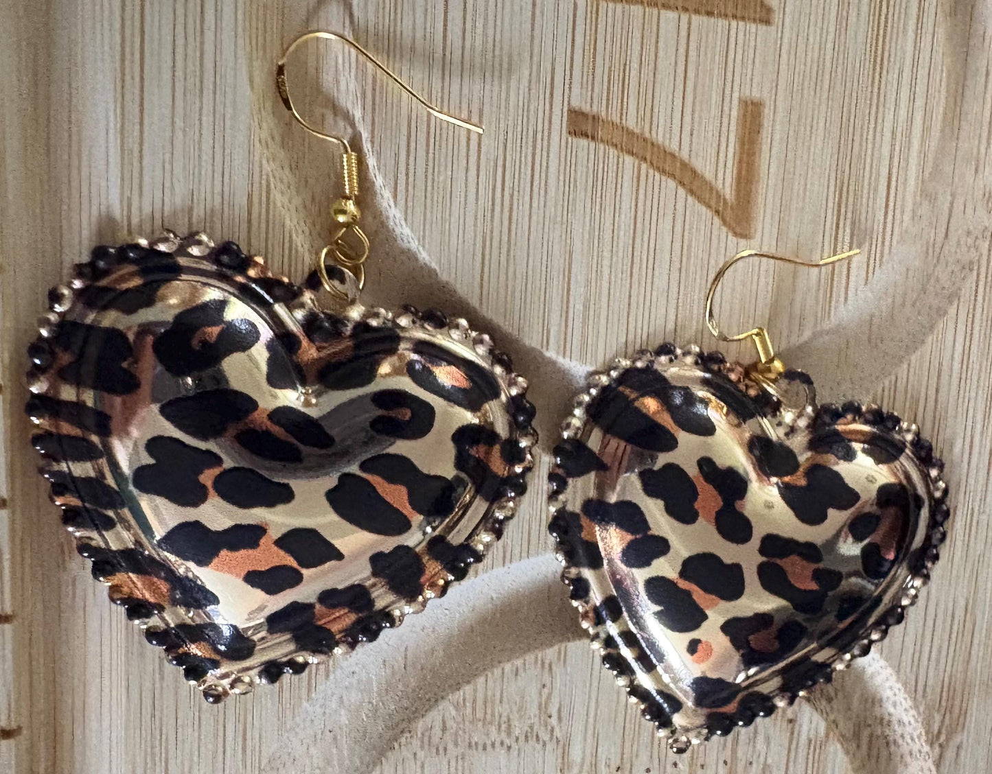 Heart pendant leopard print drop dangly earrings with gold. Large heart leopard dangly unique handmade earrings drop length 5cm