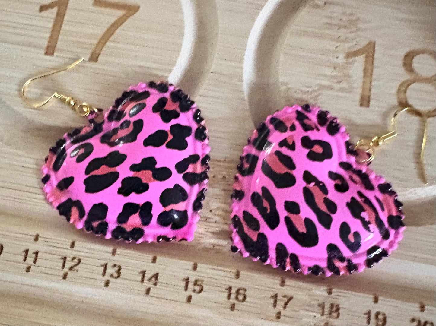 Heart pendant leopard print pink drop dangly earrings with gold. Large heart leopard dangly unique handmade earrings drop length 5cm