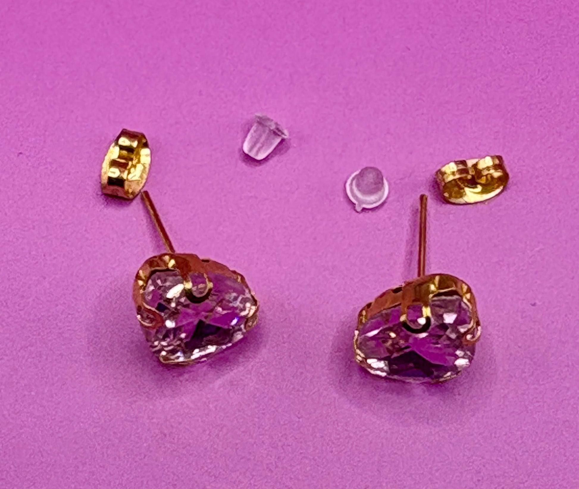 Stunning elegant light pink crystal earrings featuring a delicate design, perfect for special occasions and adding a touch of glamour to any outfit."