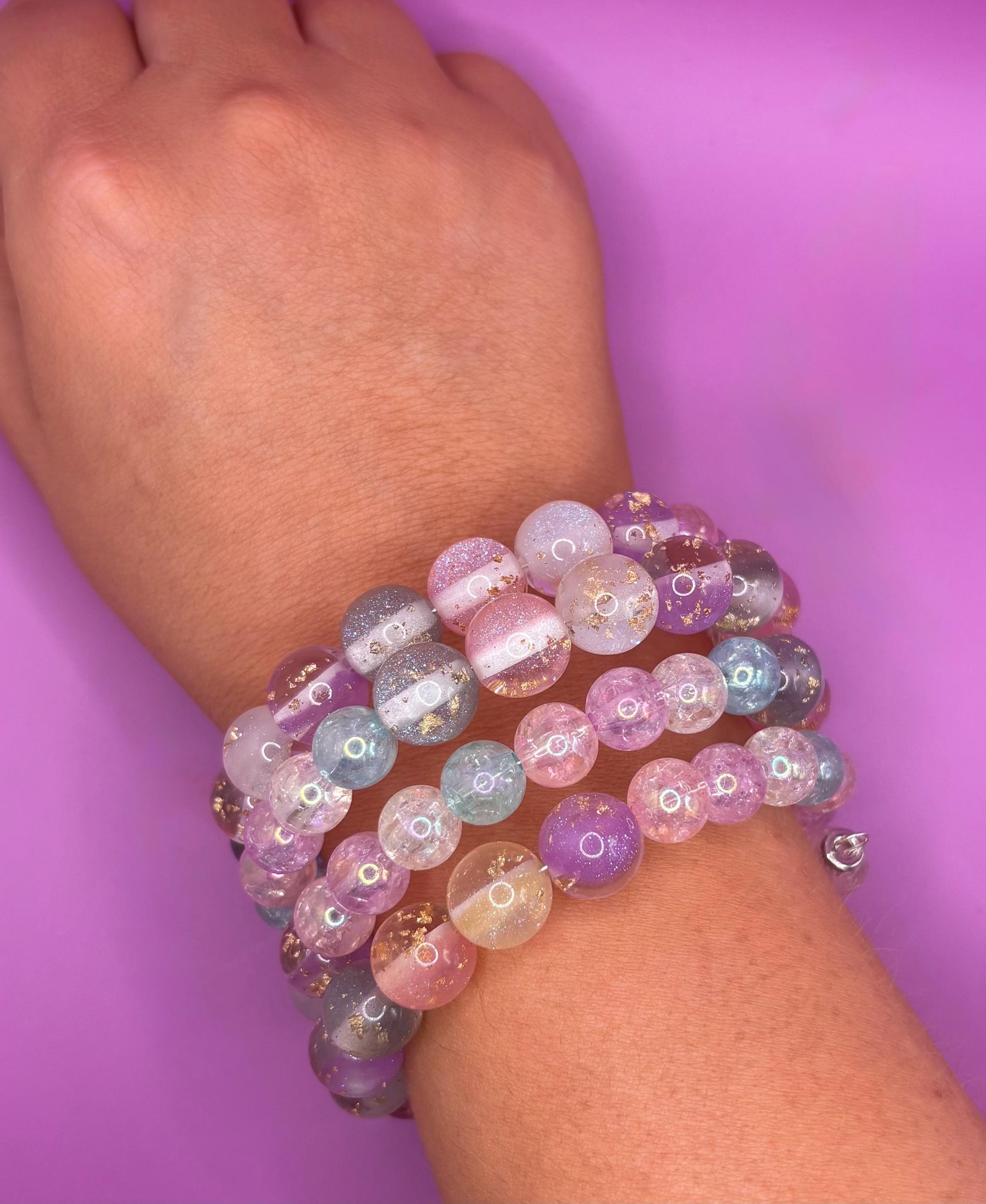Pastel Glitter Resin Bead Bracelet – Handmade Stretch Bracelet with Gold Foil, Kawaii Aesthetic Jewelry, Cute Gift for Her wrap Bracelet