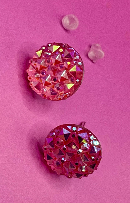 Elegant Coral Stud Earrings: Shimmering Crystals, Geometric Design, Perfect Gift for Her - Add a Touch of Color and Elegance to Any Look.