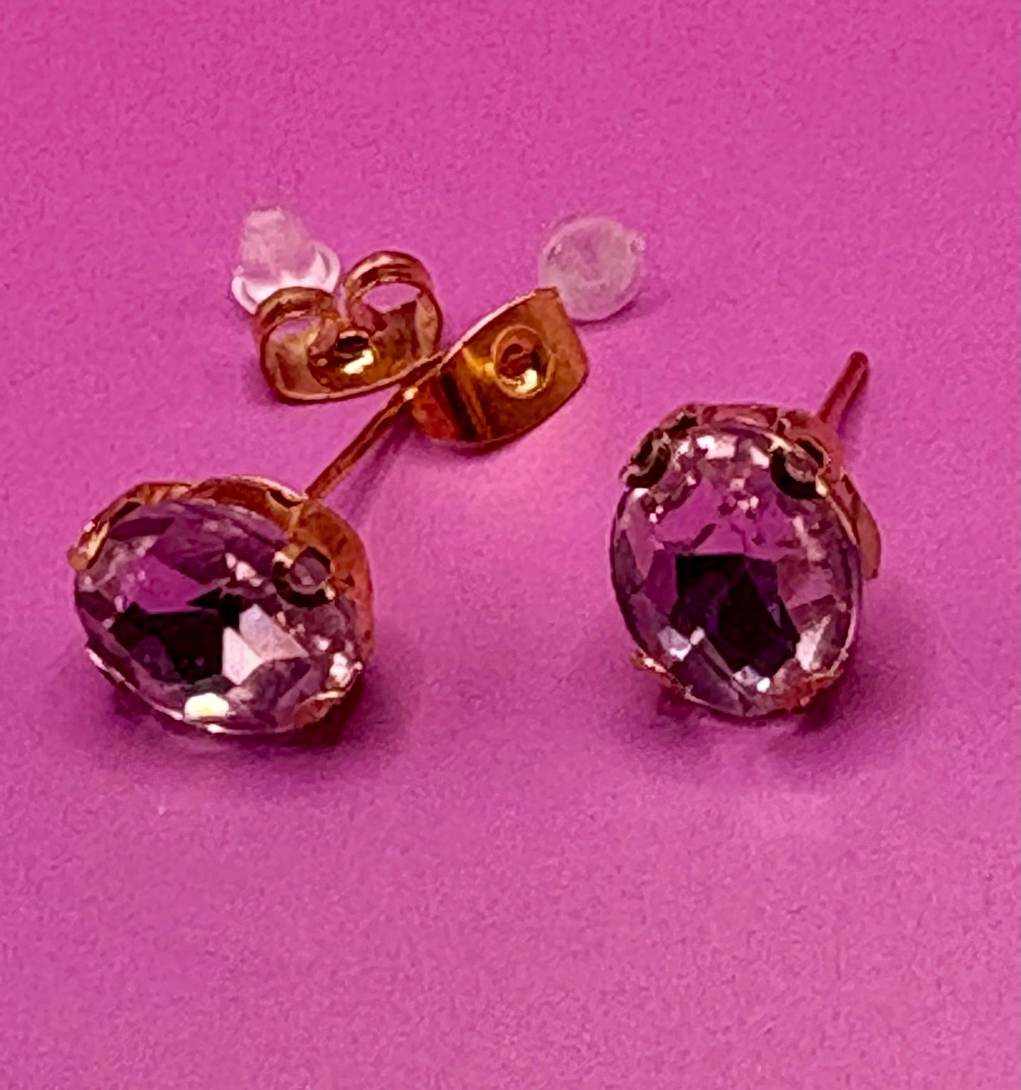 Elegant Light Pink Crystal Earrings Oval-Shaped Glamour Gold-Toned Luxury Timeless Sophisticated