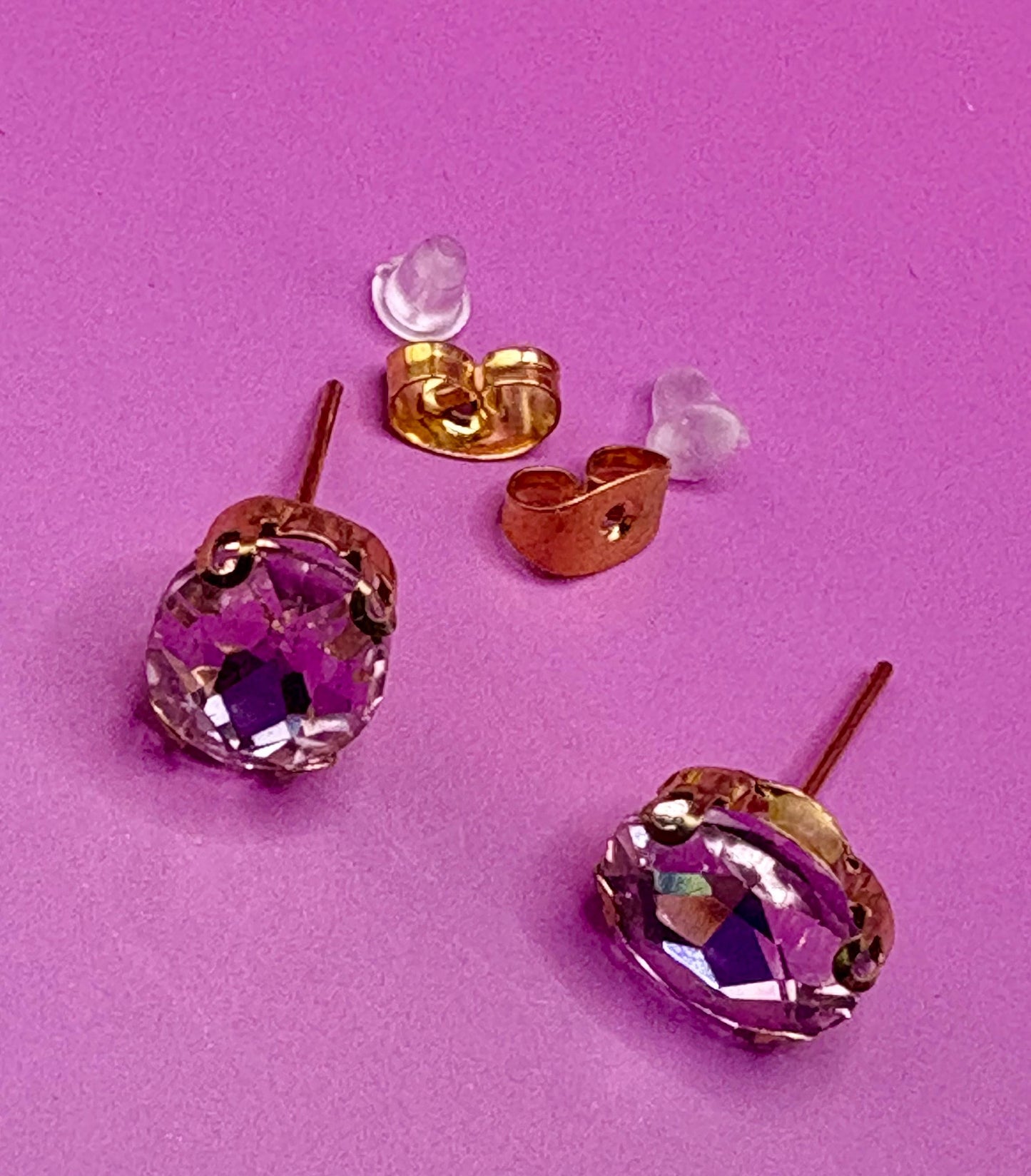 Elegant Light Pink Crystal Earrings Oval-Shaped Glamour Gold-Toned Luxury Timeless Sophisticated