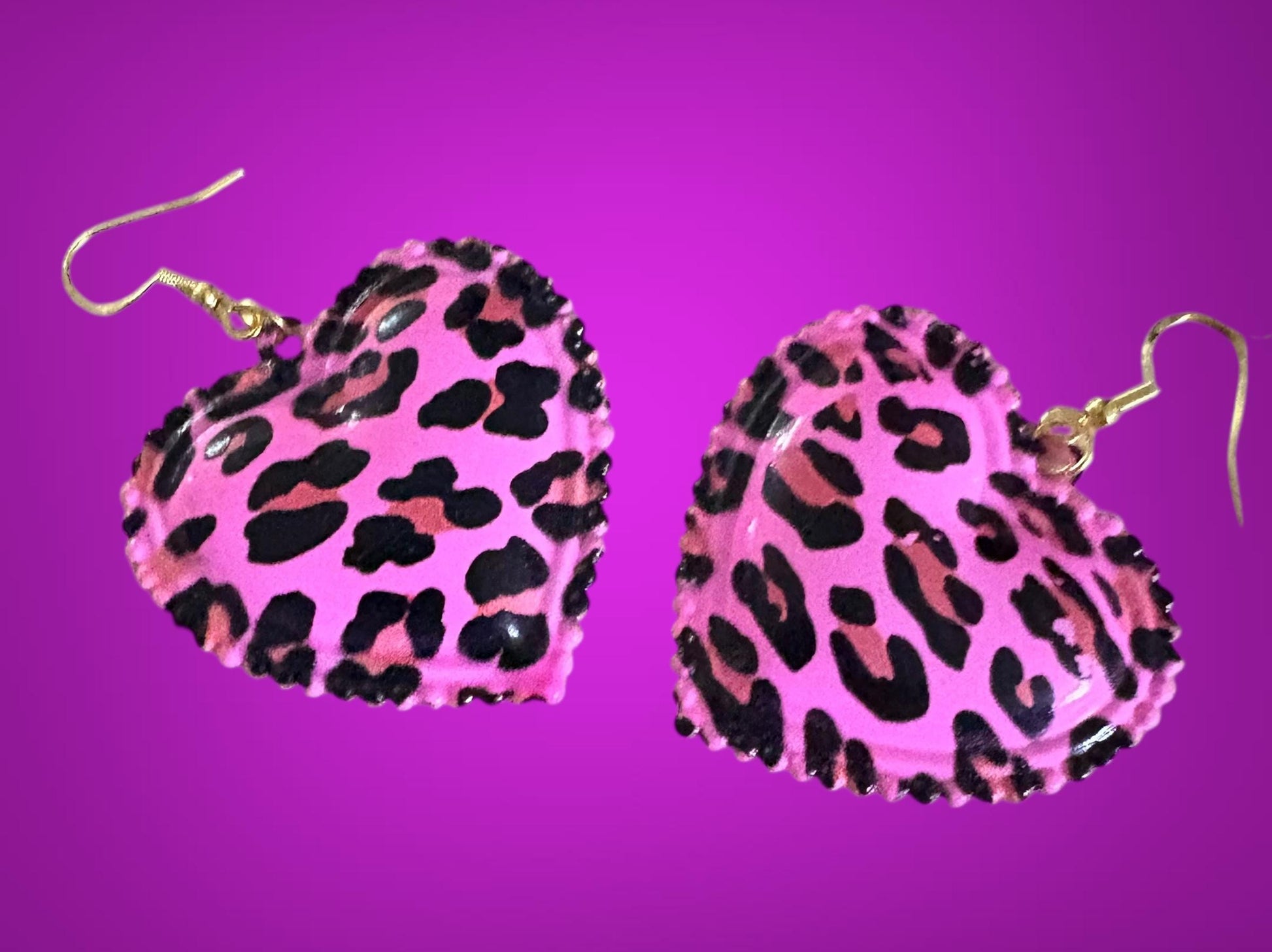Heart pendant leopard print pink drop dangly earrings with gold. Large heart leopard dangly unique handmade earrings drop length 5cm