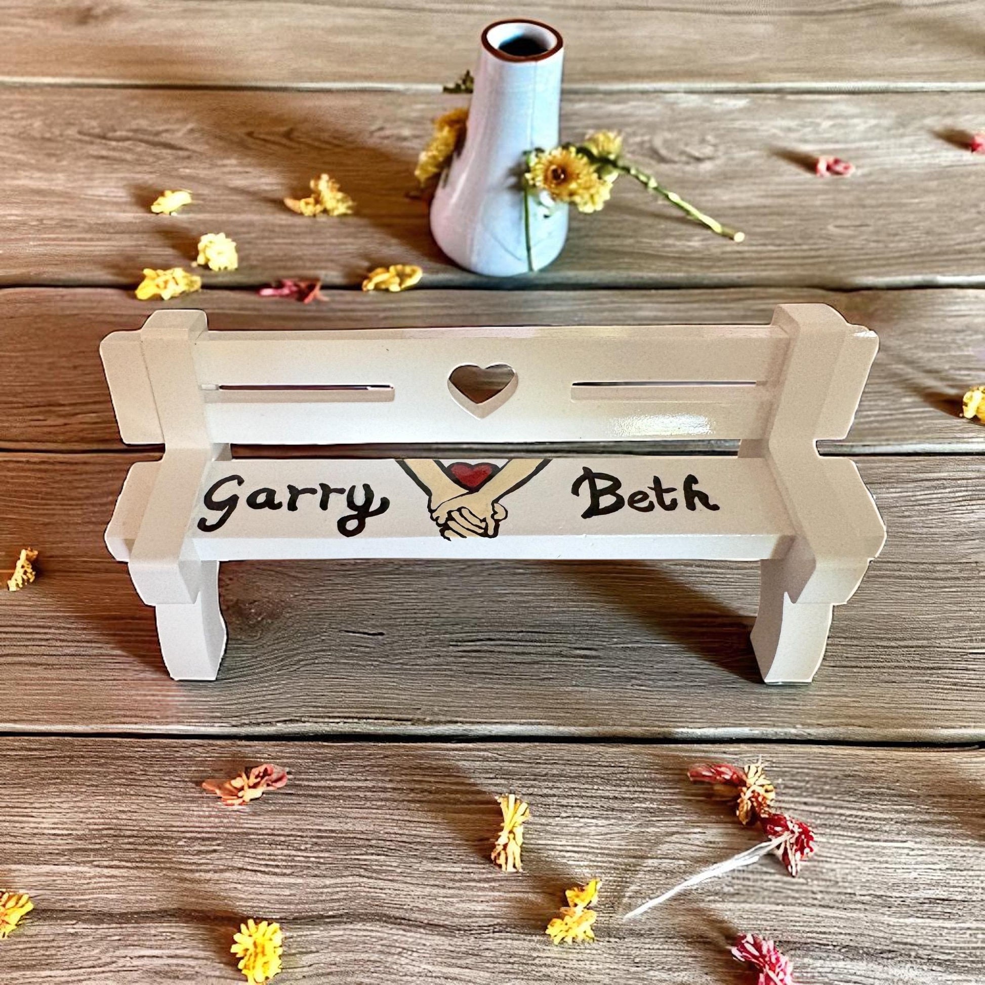 Personalized Miniature Bench Ornament lovers bench holding hands Custom Handmade Keepsake Gift