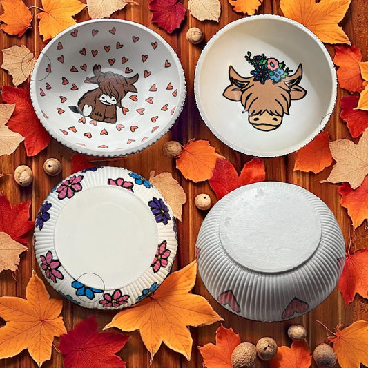 Hand Painted Highland Cow Decorative Bowl Rustic Farmhouse Jewelry Dish Trinket Holder Cute Cow Gift for Animal Lovers