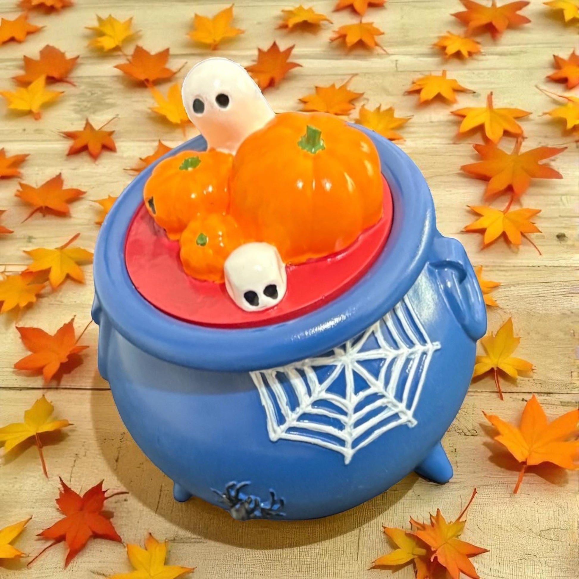 Enchanting Mini Cauldron Decor Perfect for Halloween Fall Displays