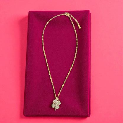 Sparkling Gold Four-Leaf Clover Necklace – 38cm Chain with 5cm Extender