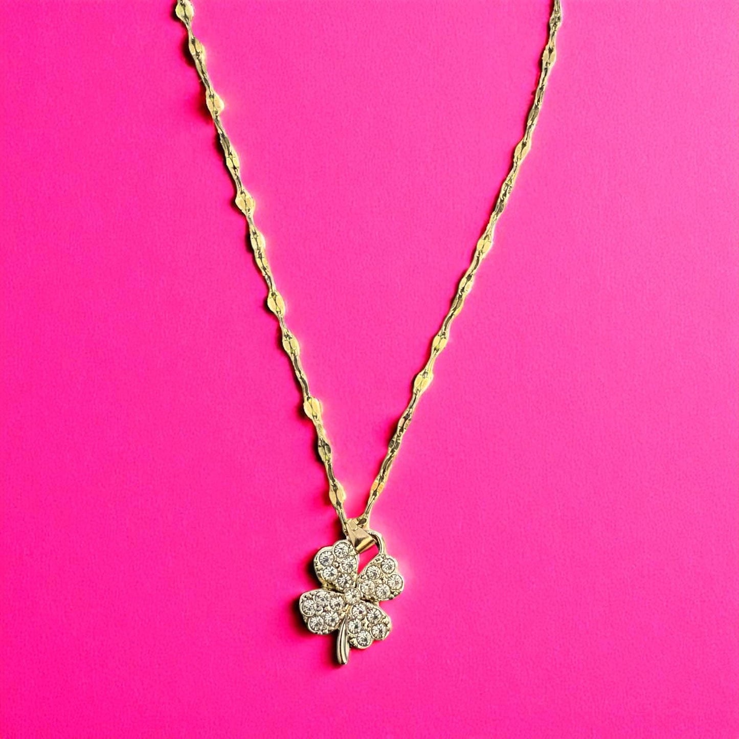 Sparkling Gold Four-Leaf Clover Necklace – 38cm Chain with 5cm Extender
