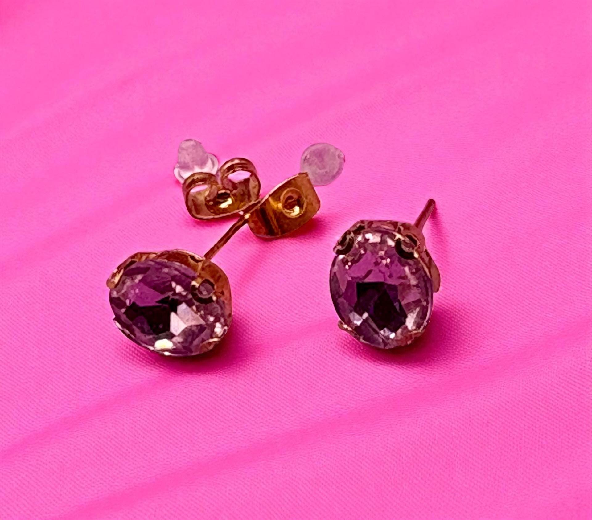 Elegant Light Pink Crystal Earrings Oval-Shaped Glamour Gold-Toned Luxury Timeless Sophisticated