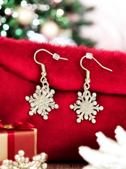 Elegant Christmas Earrings Snowflake Reindeer Pearl Earrings Gold Silver Holiday Jewelry Festive Winter Earrings for Women