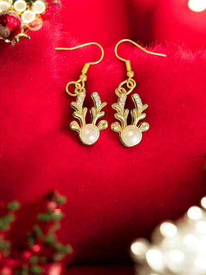 Elegant Christmas Earrings Snowflake Reindeer Pearl Earrings Gold Silver Holiday Jewelry Festive Winter Earrings for Women