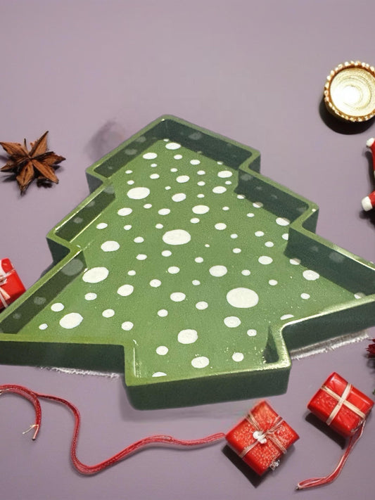 Christmas Tree Ceramic Tray Hand-Painted Green Holiday Plate Festive decorative Dish Christmas Table Decor Holiday Gift Idea