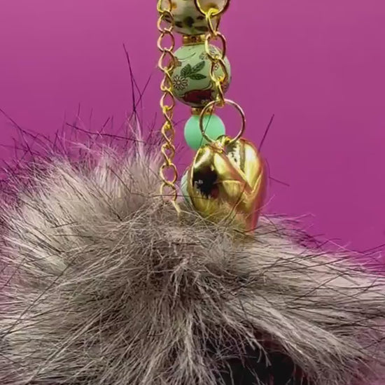 Beaded Keyring: Highland Cow, Gold Heart Pendant & Fluffy Ball